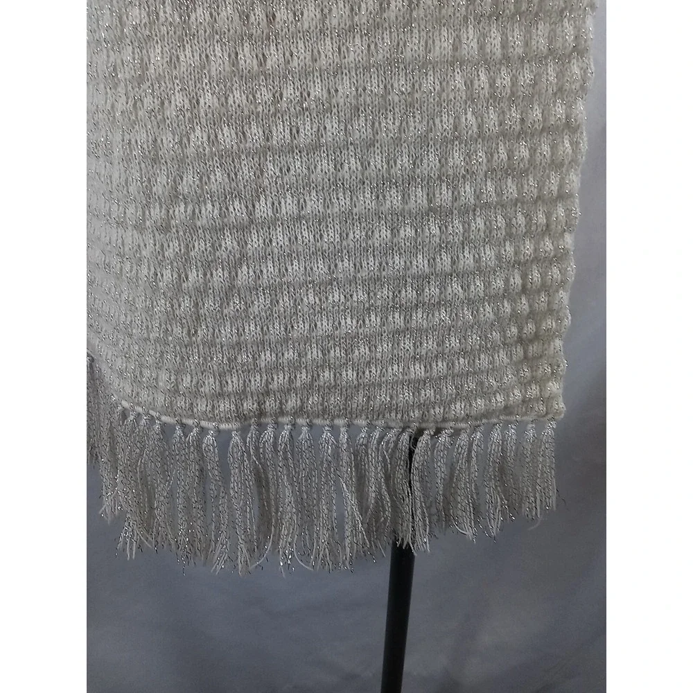 Vintage Fringed Scarf Ivory Cream Color & Silver‎ Sparkles Shawl Women's Wrap